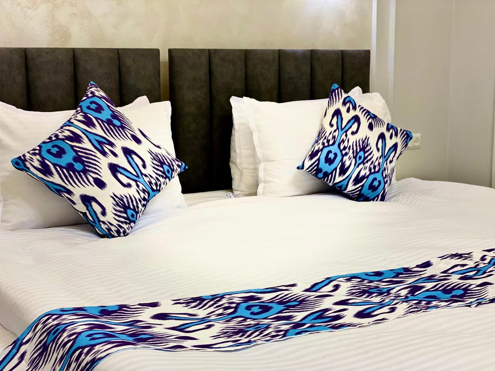 Isakhoja Hotel Khiva Ngoại thất bức ảnh